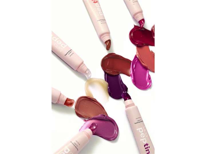 Tira launches 'Lip Plumping Peptint', its first beauty product