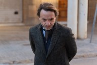 La mano derecha de Mazón revela a la jueza que borró los mensajes del día de la tragedia con el ‘president’