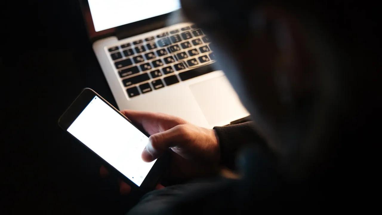 Abren investigación a cuatro gigantes del comercio por vender artículos eróticos con apariencia infantil