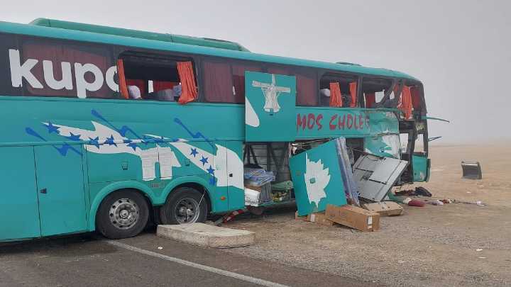 Tragedia en Antofagasta: Choque entre dos buses dejó seis muertos