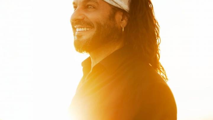 El Arrebato anuncia la gira de El Viaje inesperado, un tour con el que llevará a los escenarios su nuevo disco