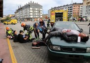 Un muerto y diez heridos en un atropello en Langreo: así fue el simulacro para evaluar la rápida actuación de los servicios de emergencias