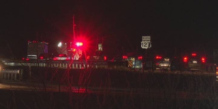 Multiple cars slide off US-127 in Jackson Co. on Thanksgiving night