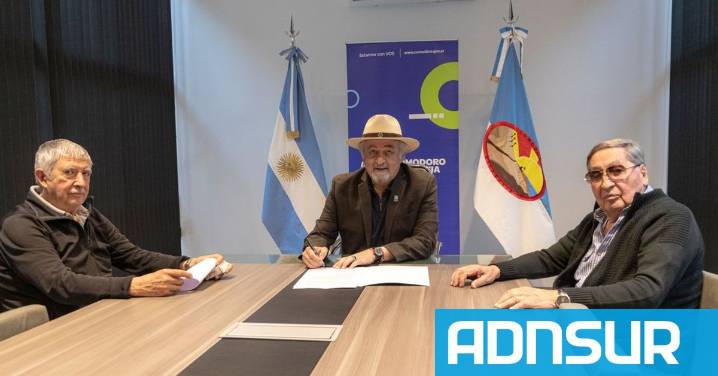 18:07 Othar Macharashvili logró garantizar la continuidad del transporte público en Comodoro: habrá servicio el lunes