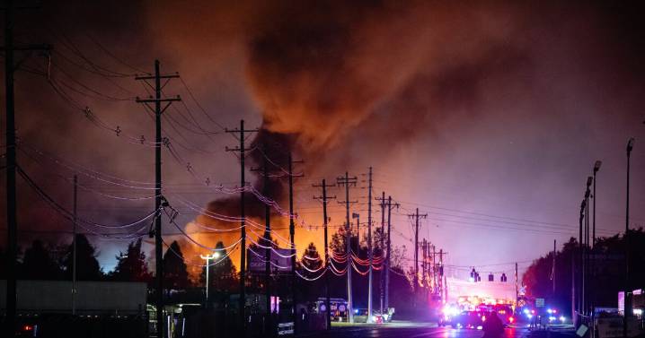 Kentucky governor declares state of emergency after fatal UPS plane crash in Louisville