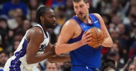 Kings overcome Jokic's 44 points, beat Nuggets 128