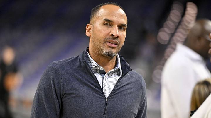 Former Mavericks GM Nico Harrison spotted at Dallas bar before Thanksgiving