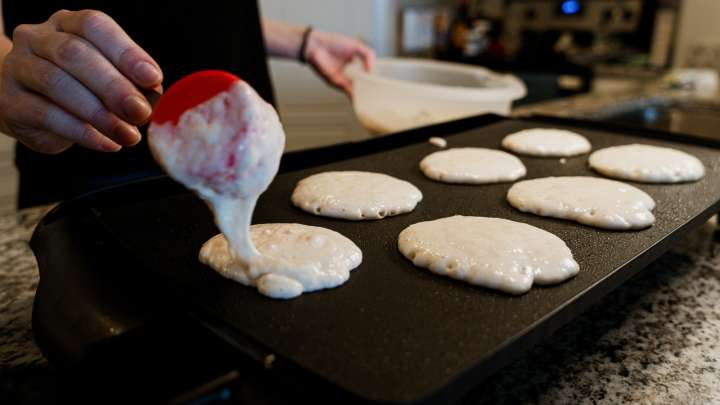Easily Add Flavor To Your Pancakes By Seasoning The Batter