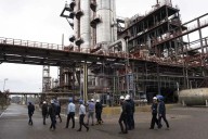 Buscan financiamiento para reactivar la Planta de Agua Pesada