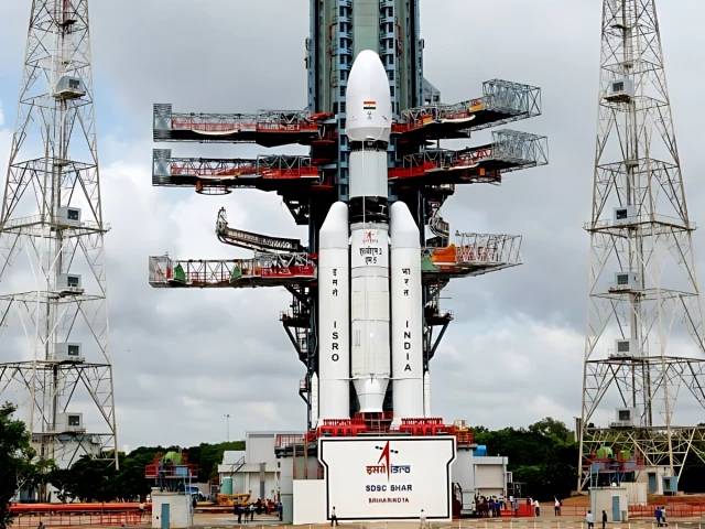 India launches heaviest communication satellite in latest space endeavor