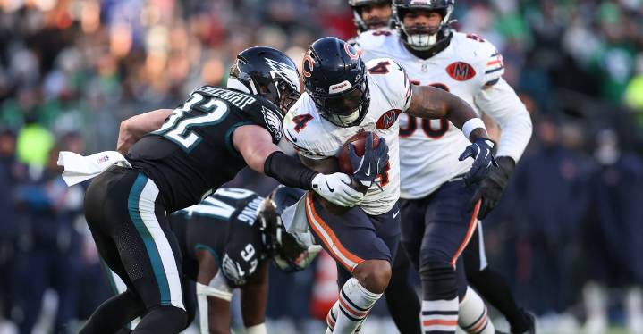 Bear & Balanced: Bears Bully the Eagles Behind a Beautiful Run Game