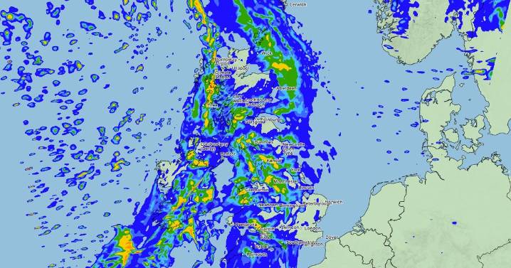 Met Office issues double warning for Merseyside as winter weather ramps up