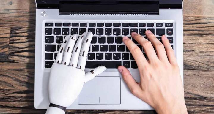 Redactor de ensayos con IA gratuito: Cómo escribir ensayos originales fácilmente