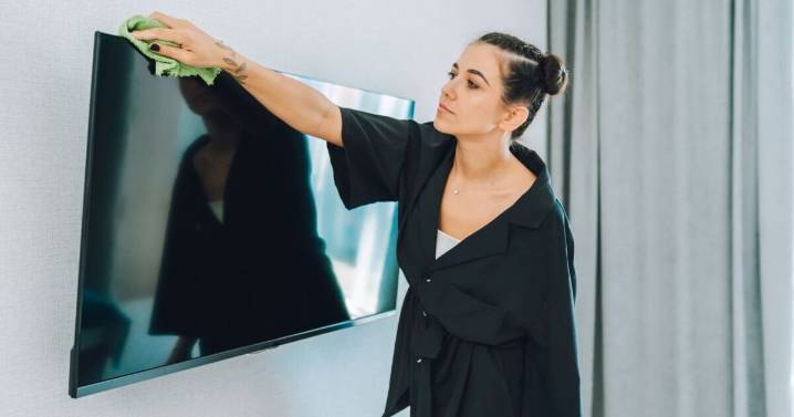 Dust will be banished from your home for good with 1 simple cleaning hack