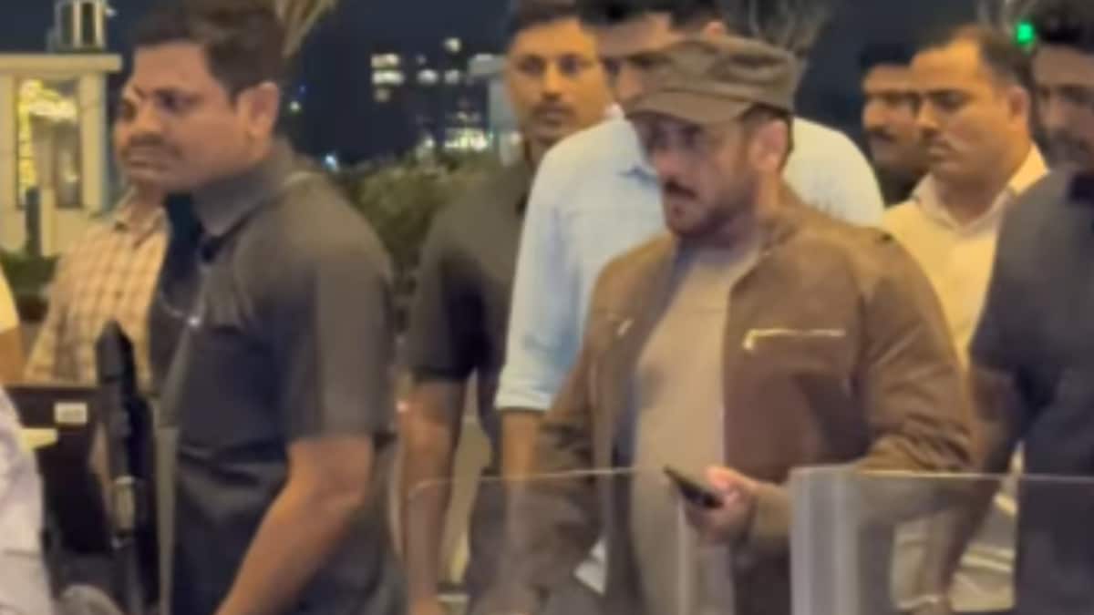 Salman Khan Jets Off For Doha Tour With Heavy Security By His Side