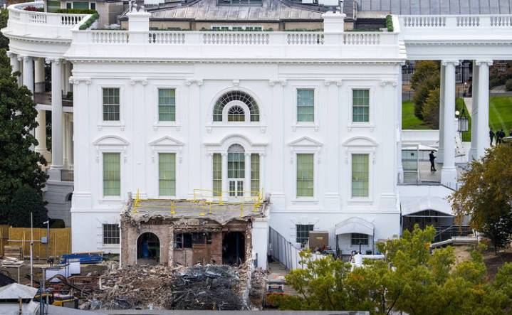 Trump’s team offers to keep some ballroom donors incognito