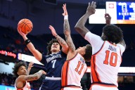 Deadspin | Donnie Freeman, Syracuse push past Monmouth's challenge