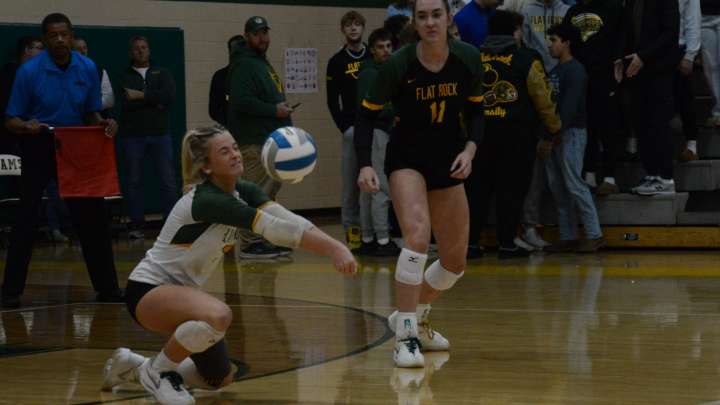 Volleyball state-title quests continue for Flat Rock, SMCC