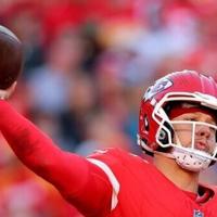 Chiefs and Cowboys under pressure for US holiday game