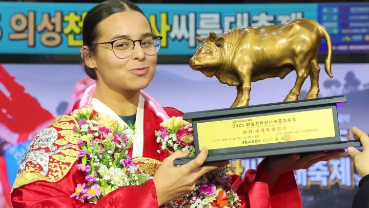 La selección canaria conquista dos títulos mundiales en el campeonato de extranjeros del Mundial de Ssireum
