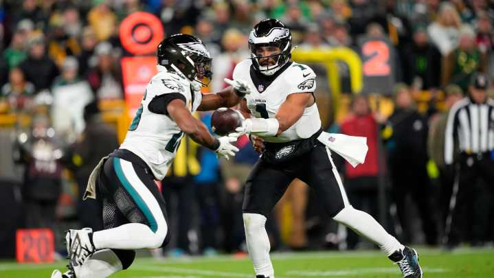 How to watch your favorite Philly pro teams around Turkey Day holiday