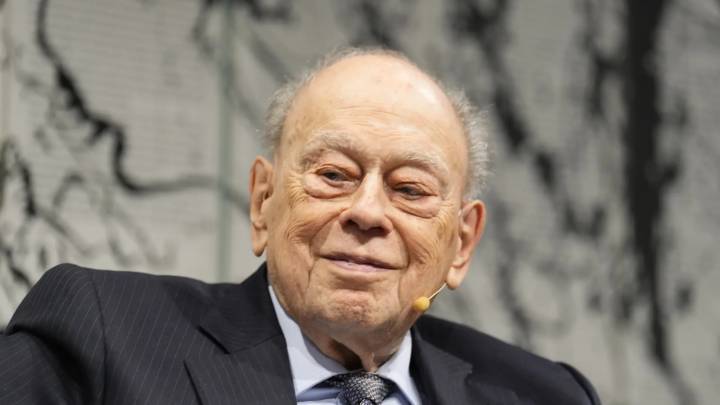 Jordi Pujol abandona la clínica tras pasar cinco días ingresado por una neumonía