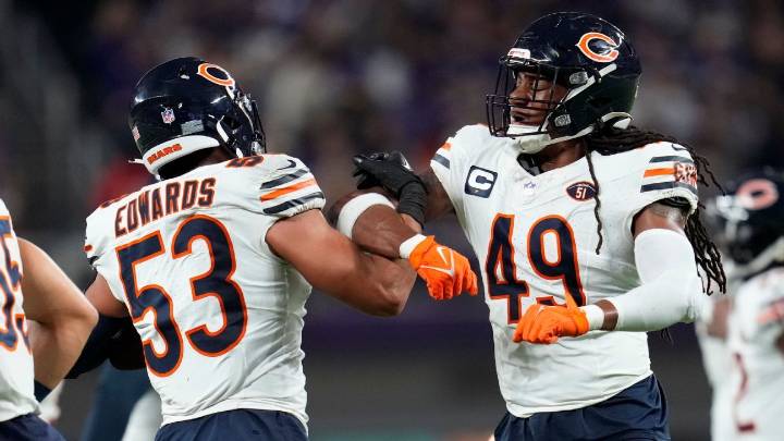 Bears top 3 LBs Edmunds, Edwards, Sewell out against Steelers