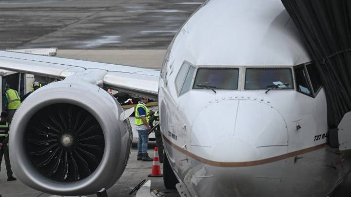 IATA insta a Venezuela reconsiderar revocación de permisos de seis aerolíneas internacionales