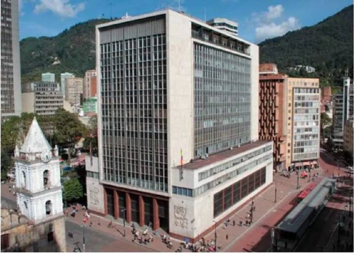 BanRep advierte: subiría tasas de interés si aumentan los riesgos económicos