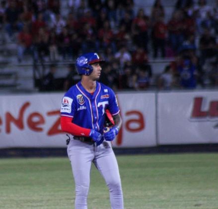Brayan Rocchio  pierde el interés por jugar con Tiburones de La Guaira tras despido de Petit