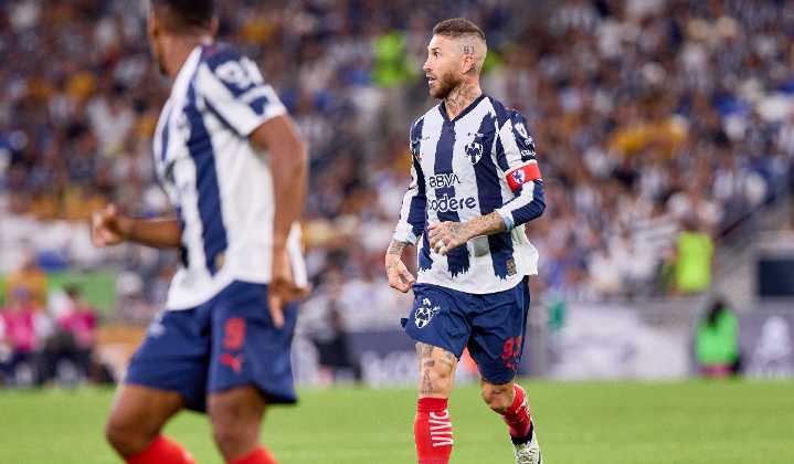 Se enciende la alerta en Rayados: Sergio Ramos no entrenó y es duda ante Chivas