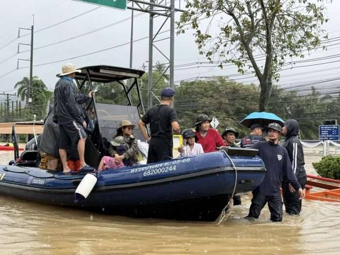 Tailandia: Inundaciones por lluvias dejan 41 muertos y 2,7 millones de personas afectadas