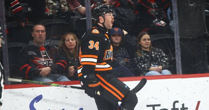 Deakin-Poot scores first goal in Komets OT win over Indy