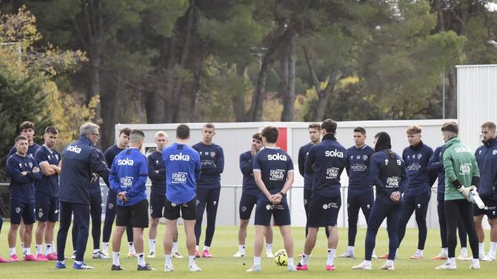 El Huesca disputa el derbi para respirar ante un rival cada vez más cerca del abismo