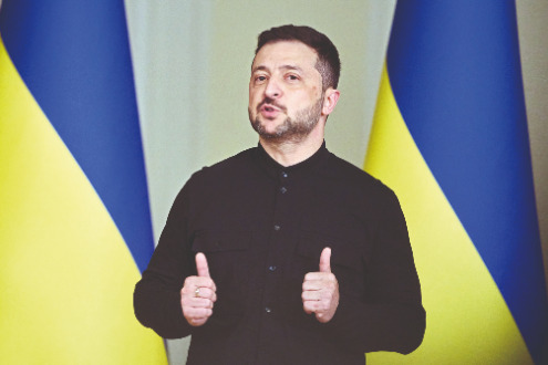 Ukraine facing choice between losing major partner or its dignity: Zelenskyy