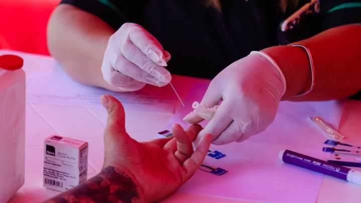 Cuáles son las cusas del aumento en casos de Sífilis que detectó Salud en San Juan