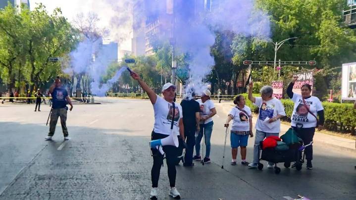 Caos vial en la zona centro de CDMX por marcha 25N