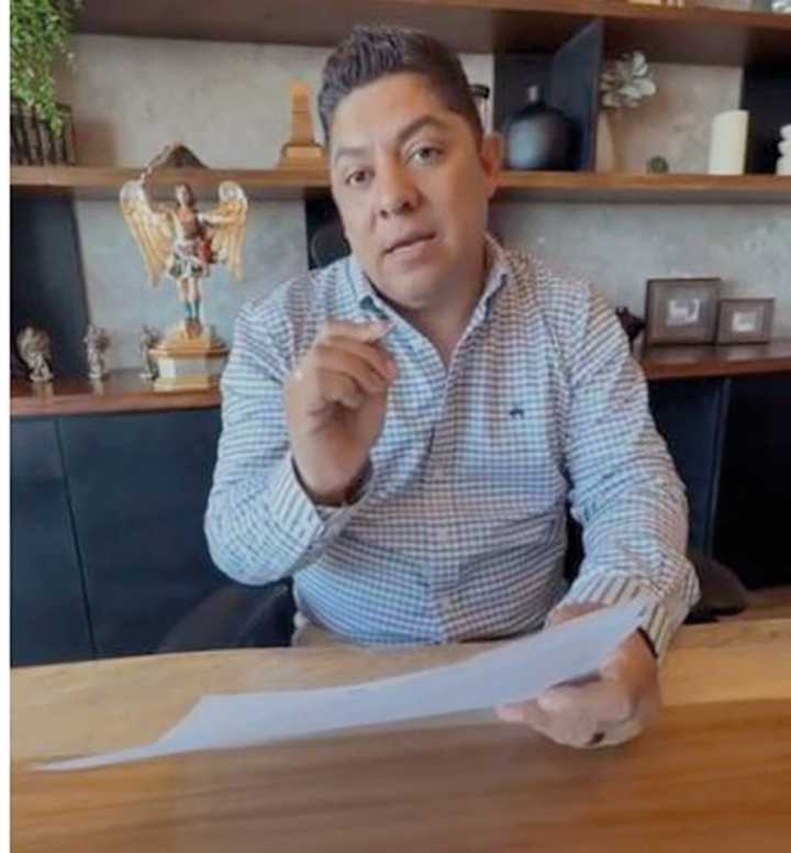 Rechaza Gallardo desaparición de partidos y diputaciones pluris