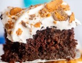 Decadent Butterfinger cake – the easiest poke cake you’ll ever make