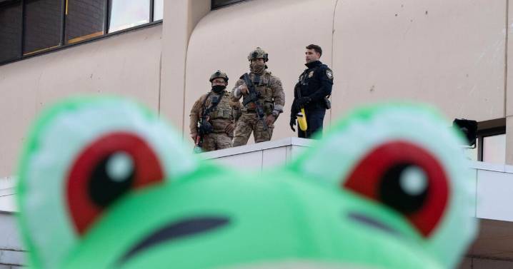 Judge bars Trump from deploying National Guard to Portland until at least Friday