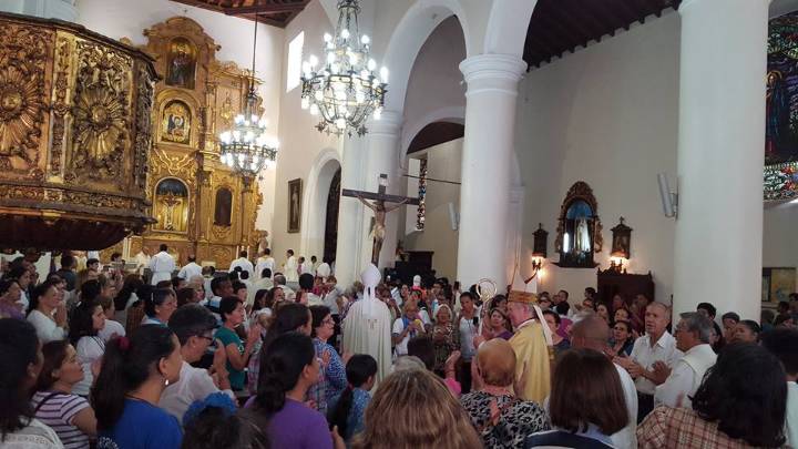 Venezuela con mayoría católica, la diversidad religiosa crece aceleradamente, según Centro Gumilla