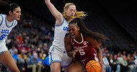 Gianna Kneepkens scores 20 to lead No. 3 UCLA to victory over No. 6 Oklahoma