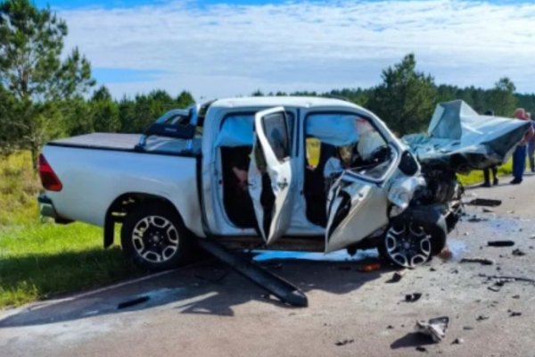 TRAGEDIA! Identifican a las víctimas del tremendo choque frontal en Corrientes
