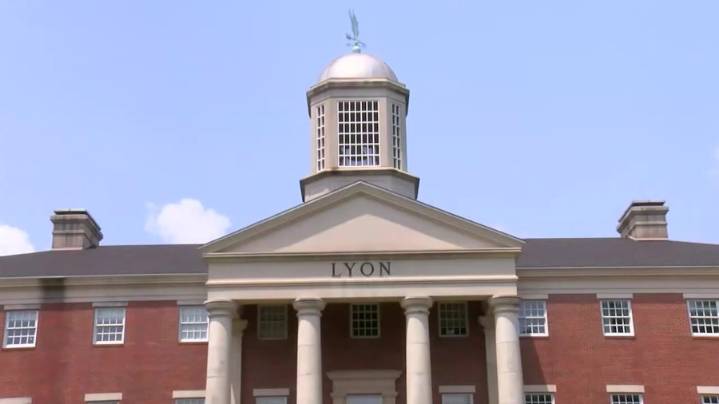'This is a game-changer,' Cabot finalizes land sale for Lyon College veterinarian school
