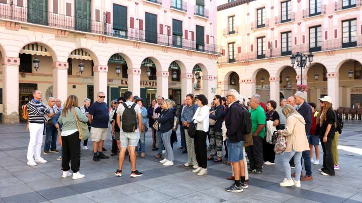 Exigen "medidas concretas" para evitar que Huesca siga siendo la capital menos visitada