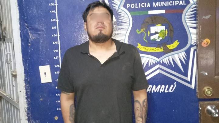 Detienen a sujeto por golpear a su ex pareja en Camalú