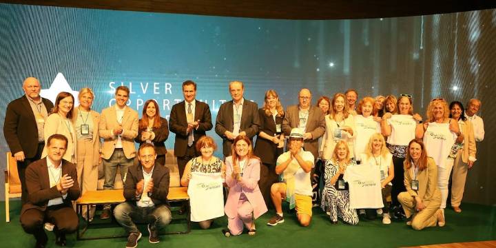 La cátedra que celebra la nueva longevidad y brinda herramientas de autonomía a los seniors