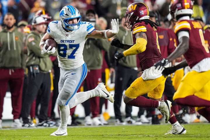 Fantasy Football: 3 Tight Ends That Can Replace Sam LaPorta In Your Lineu