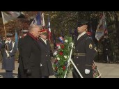 Trump honors vets with wreath laying at Arlington National Cemetery