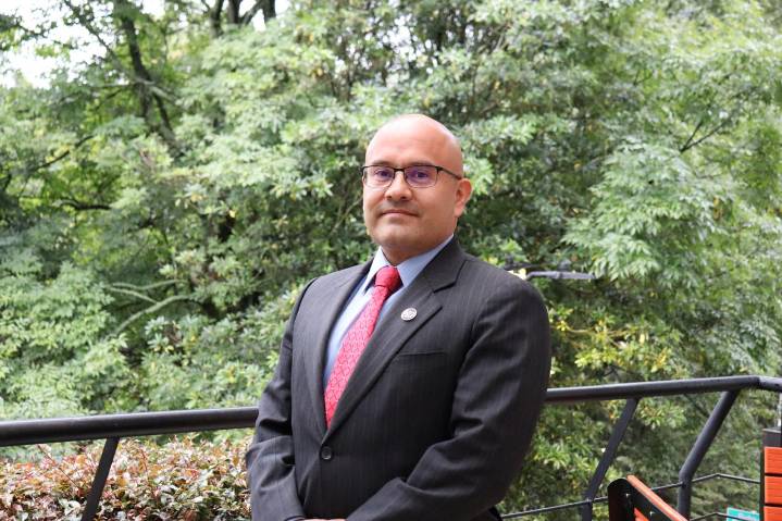 Un oficial de cumplimiento y una expresidenta